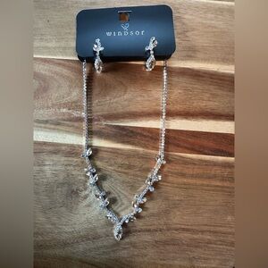 Elegant Windsor Silver Necklace and Earring Set